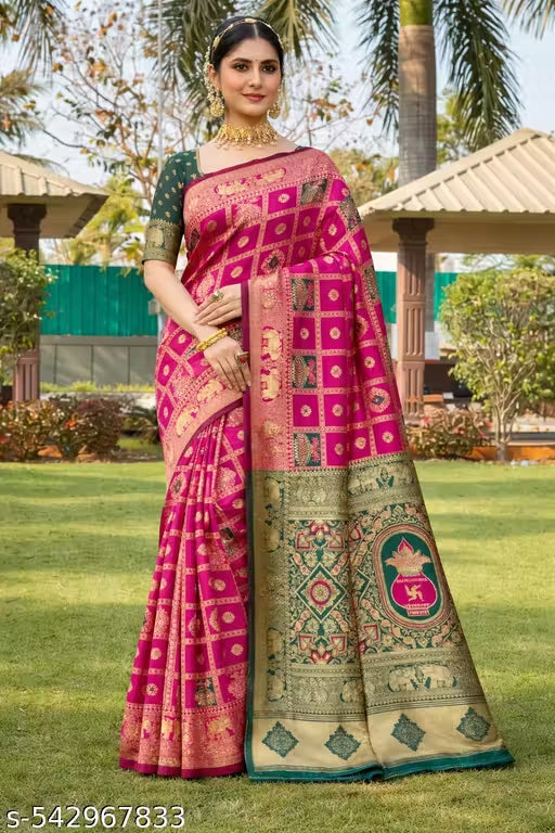 Festive Rani Pink & Bottle Green Jacquard Silk Saree – Traditional Kalash & Elephant Motif Pallu Saree with Blouse Piece